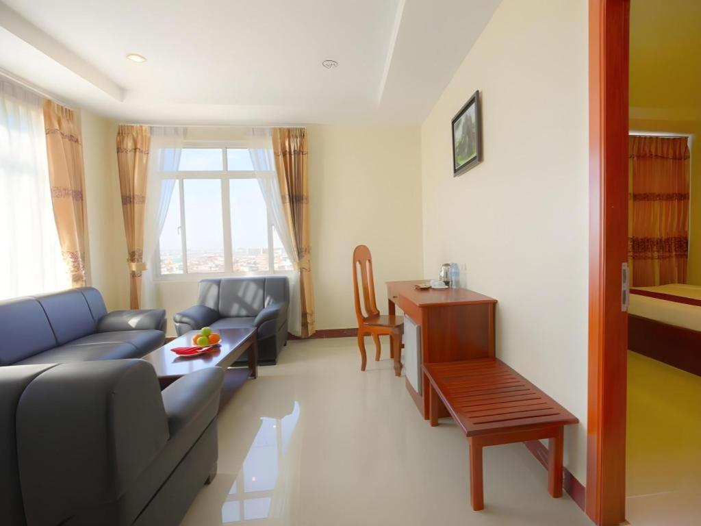 Kirirom Crystal Hotel Phnom Penh Zewnętrze zdjęcie
