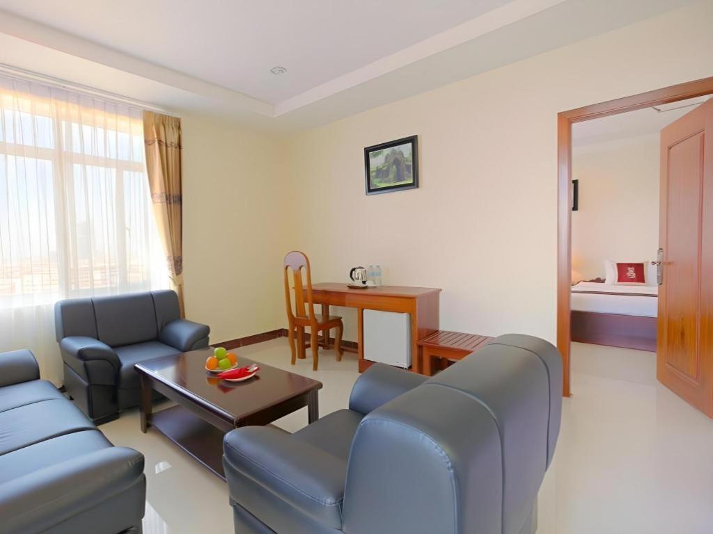 Kirirom Crystal Hotel Phnom Penh Zewnętrze zdjęcie