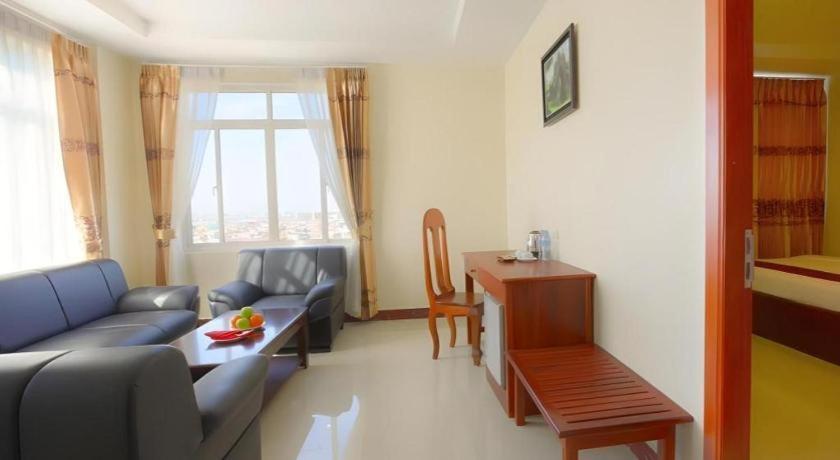Kirirom Crystal Hotel Phnom Penh Zewnętrze zdjęcie